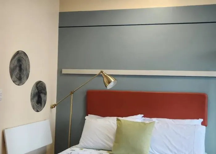 22e Bgc Unit 3 Mins Walk To The Venice Grand Canal Mall Pet Friendly